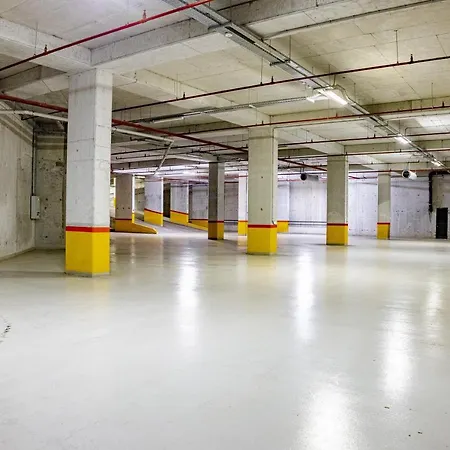 Elegant 3 Bdr With Pool, Gym & Parking Апартаменты *