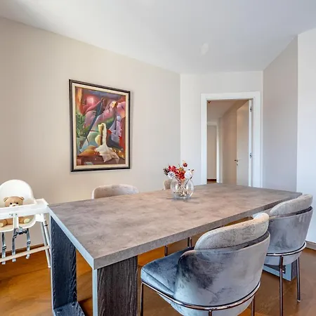 Elegant 3 Bdr With Pool, Gym & Parking דירה איסטמבול